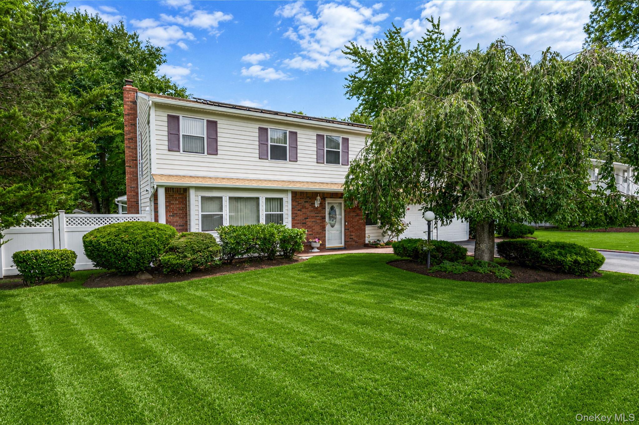 1st image of 41 Apple Tree Dr, Smithtown, NY 11788 | MLS# 1037743