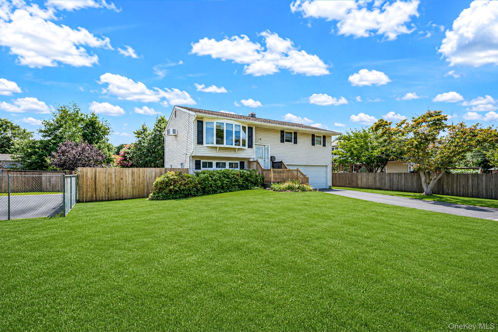 3rd image of 104 Utica St, Islip, NY 11706 | MLS# 1037761