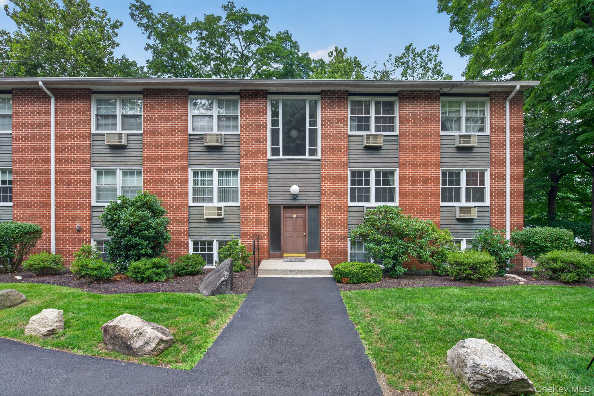 1st image of 4 Dove Ct #V, Cortlandt, NY 10520 | MLS# 1037763