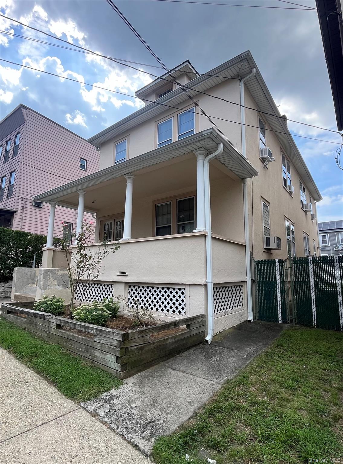 3rd image of 67 Crescent Pl, Yonkers, NY 10704 | MLS# 1037773