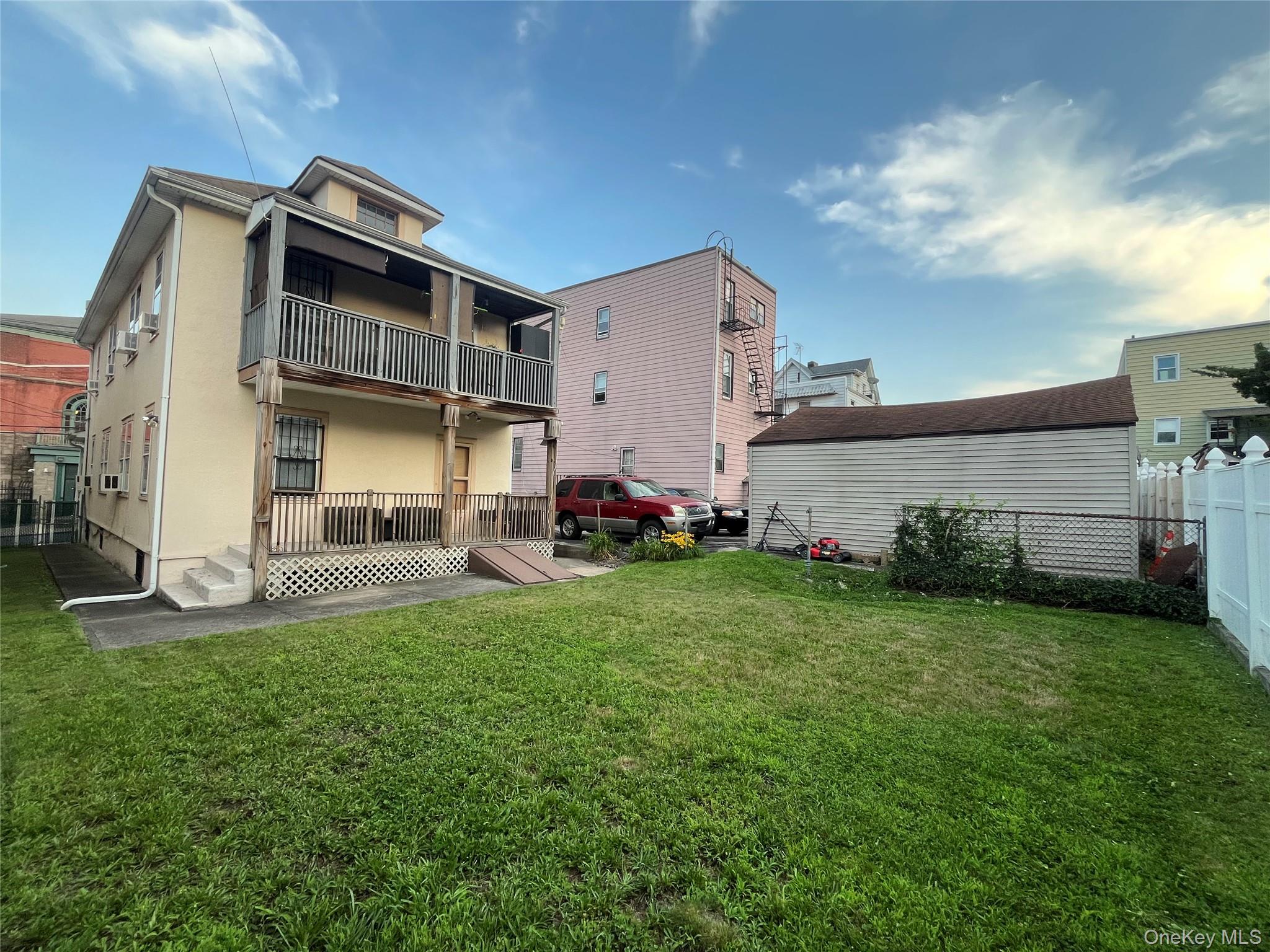 5th image of 67 Crescent Pl, Yonkers, NY 10704 | MLS# 1037773