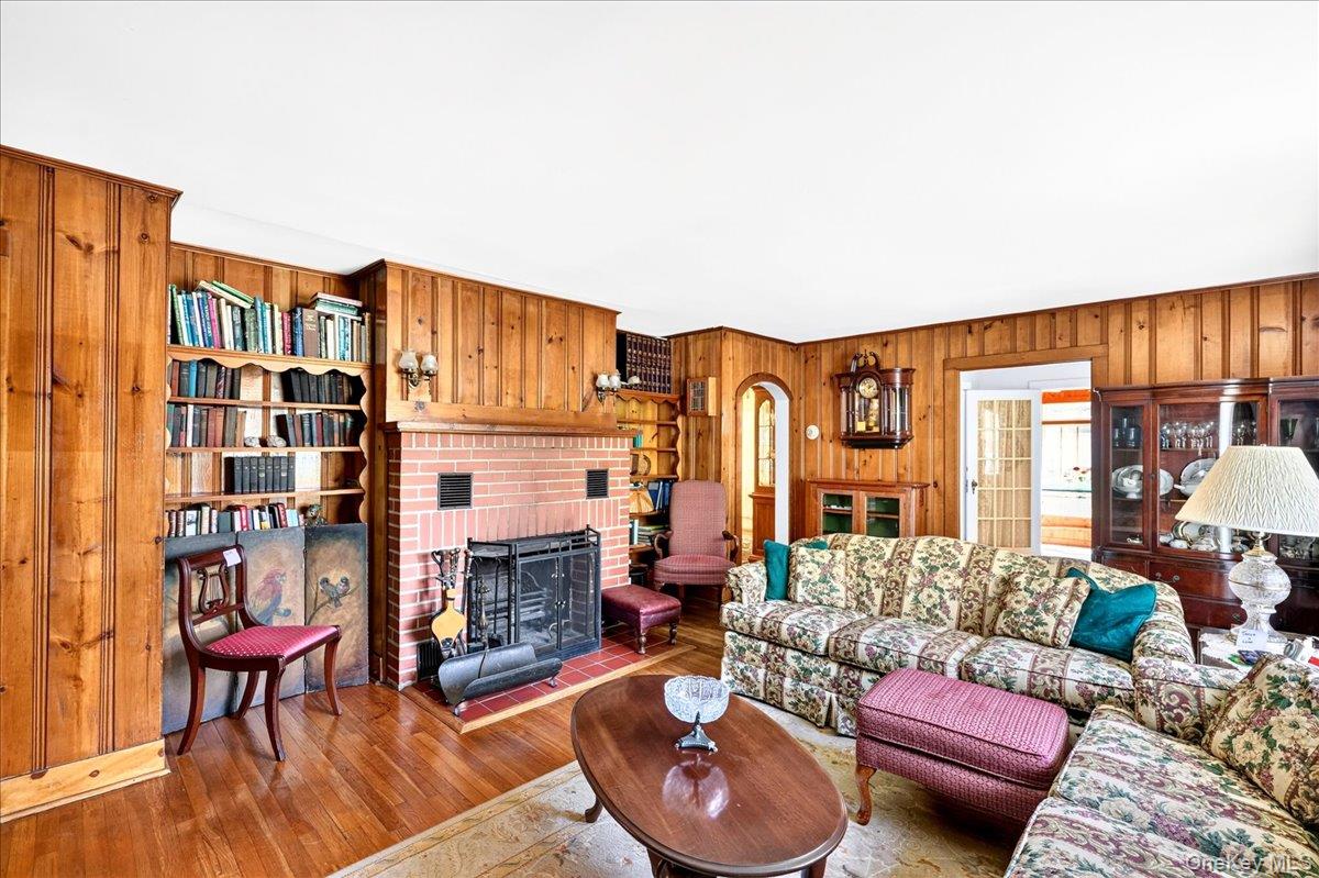 5th image of 35 Biltmore Dr, Brookhaven, NY 11951 | MLS# 1037810