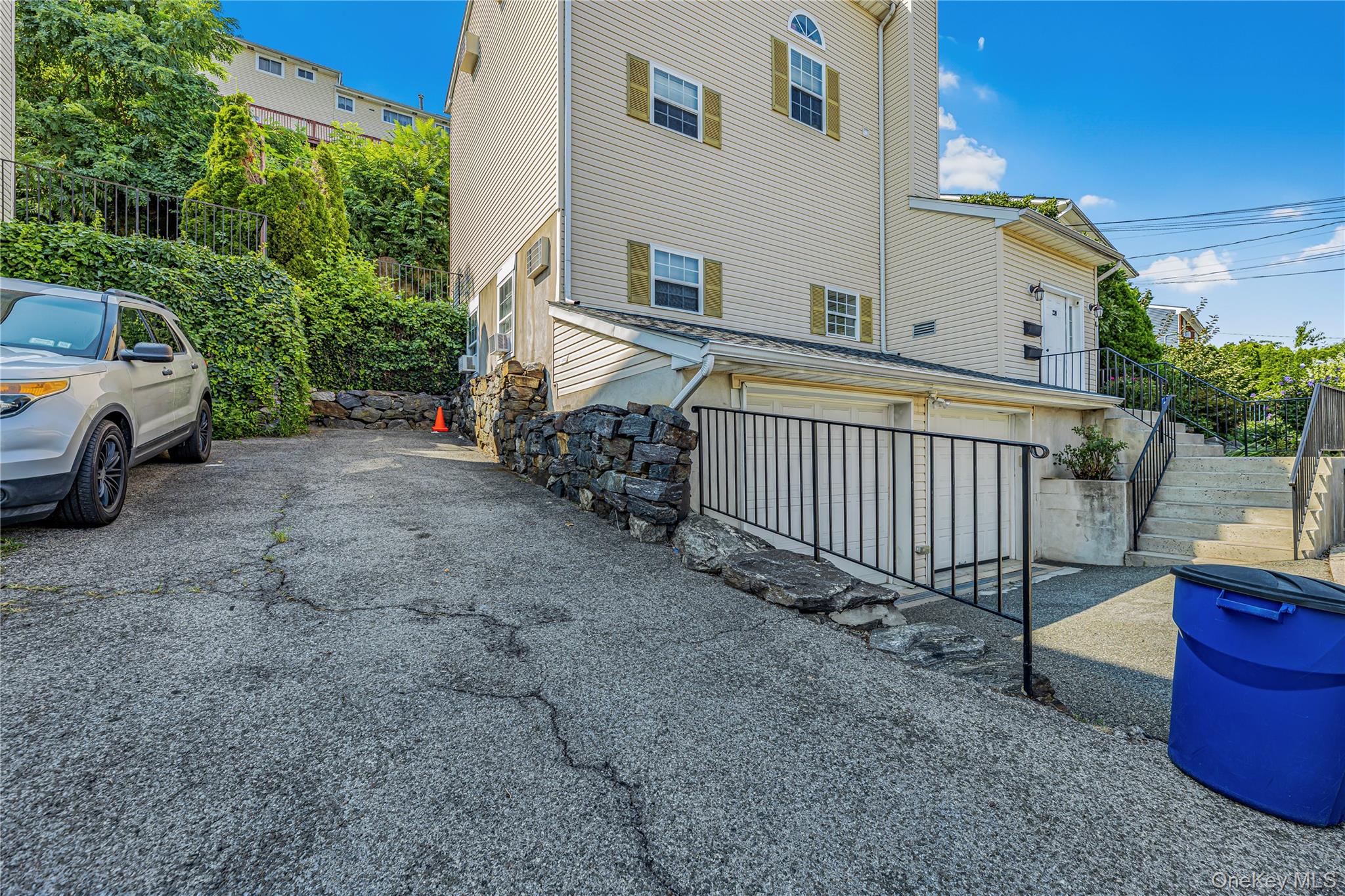 3rd image of 239 Mary Lou Ave, Yonkers, NY 10703 | MLS# 1037865
