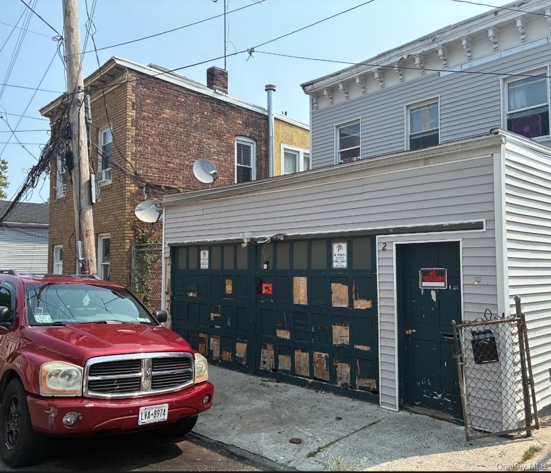 1st image of 2 Ritters Ln, Yonkers, NY 10703 | MLS# 1037896