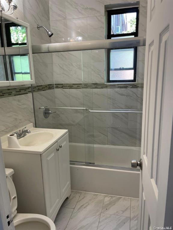 3rd image of 1 Hillside Ave #3B, North Hempstead, NY 11021 | MLS# 1037913