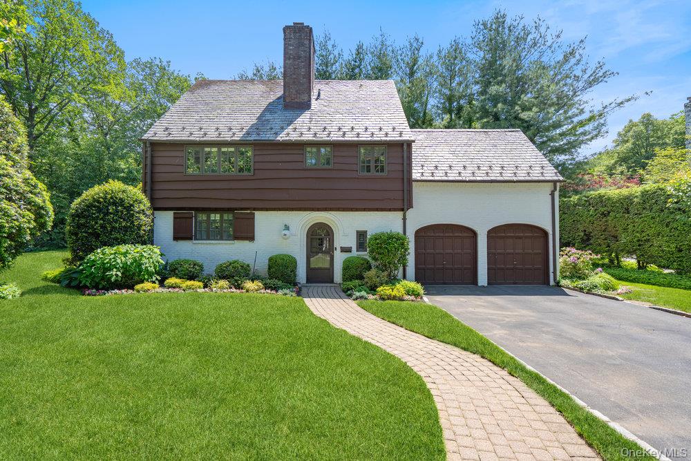 1st image of 34 Wensley Dr, North Hempstead, NY 11021 | MLS# 1037943
