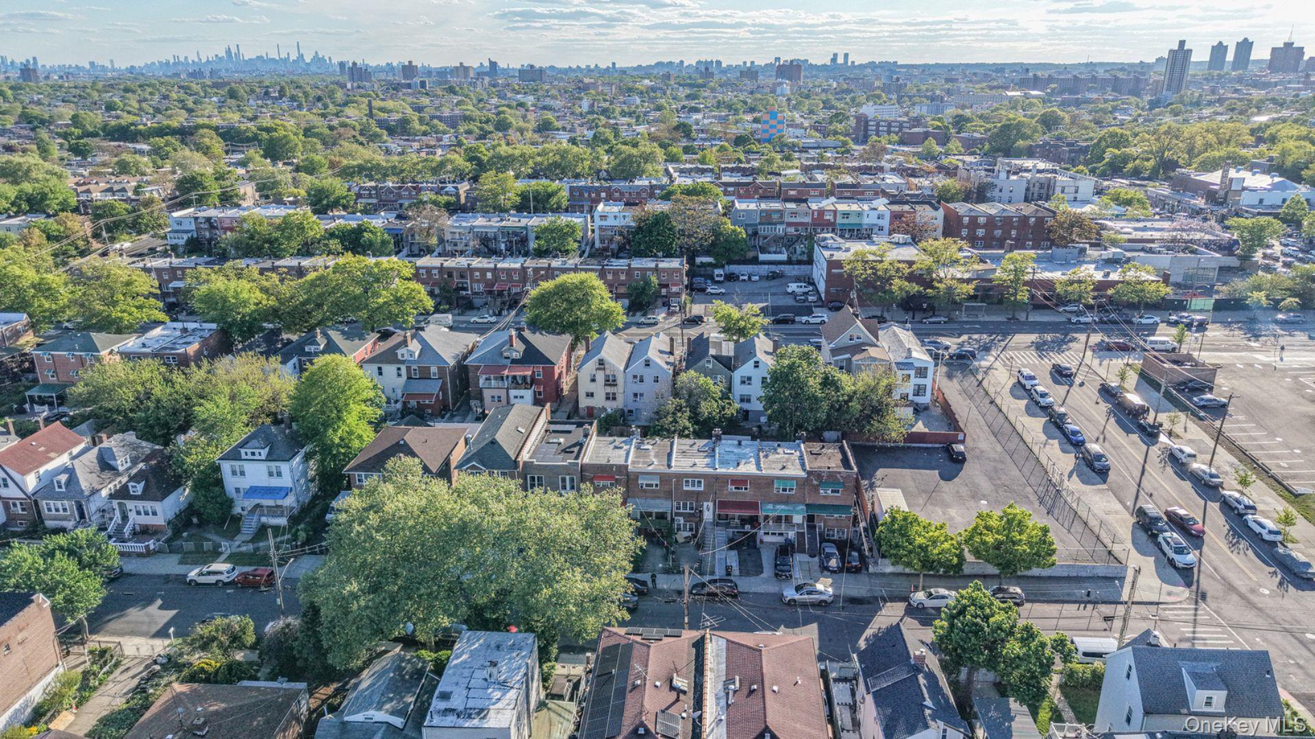 27th image of 3343 Mickle Ave, New York, NY 10469 | MLS# 1037949
