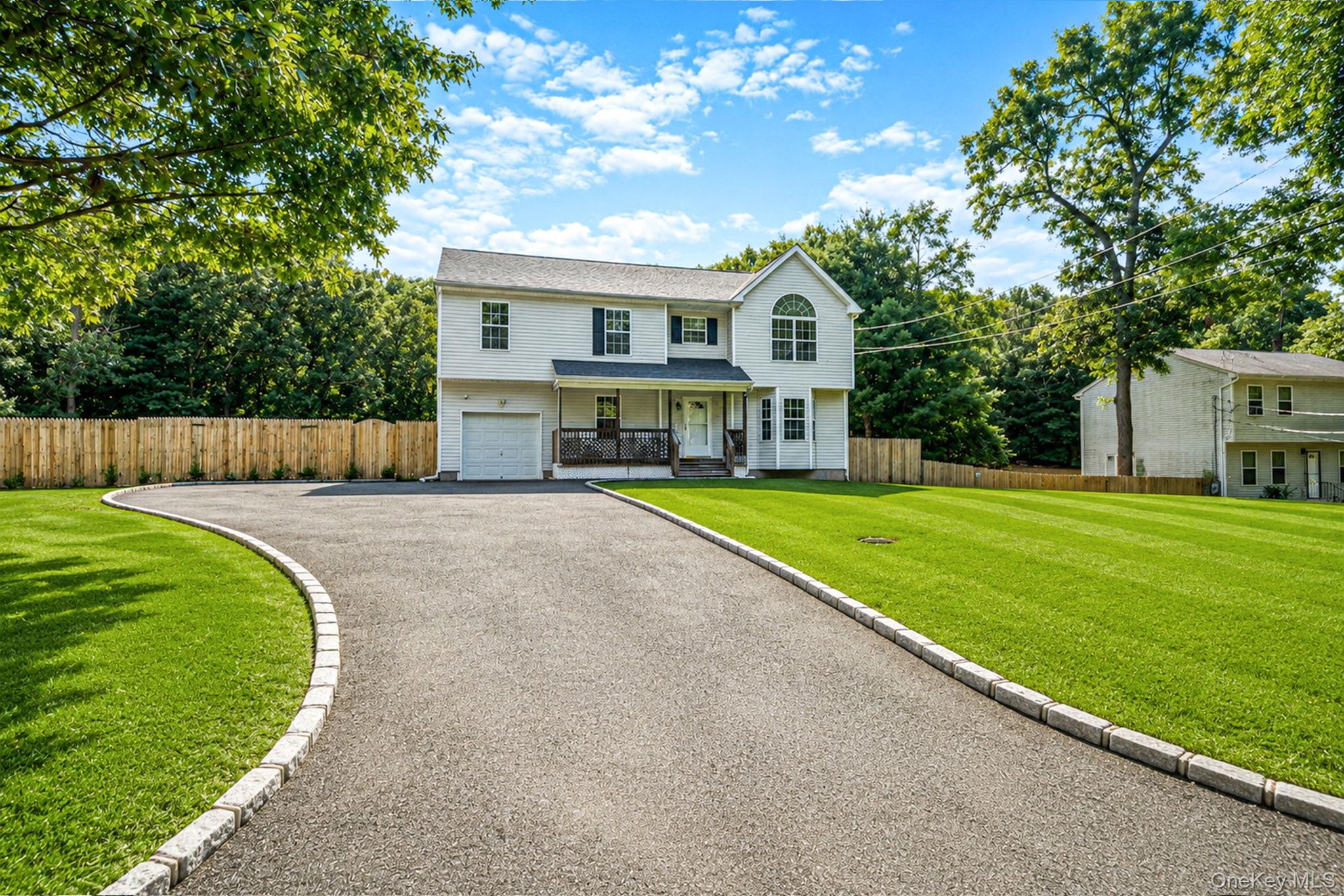 2nd image of 10 Cedar Ln, Brookhaven, NY 11763 | MLS# 1037959