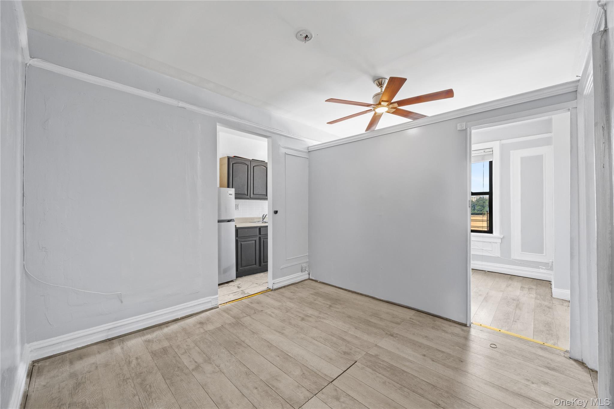 5th image of 1015 Smt Ave, New York, NY 10452