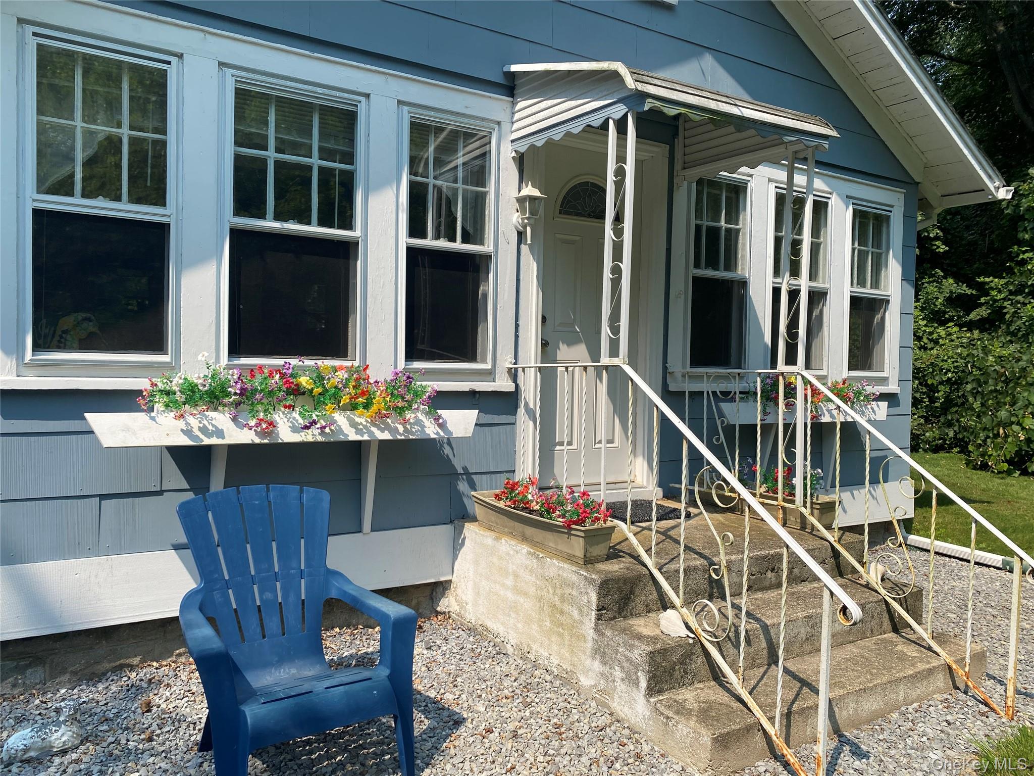 3rd image of 66 Longfellow Dr, Brookhaven, NY 11951 | MLS# 1038076