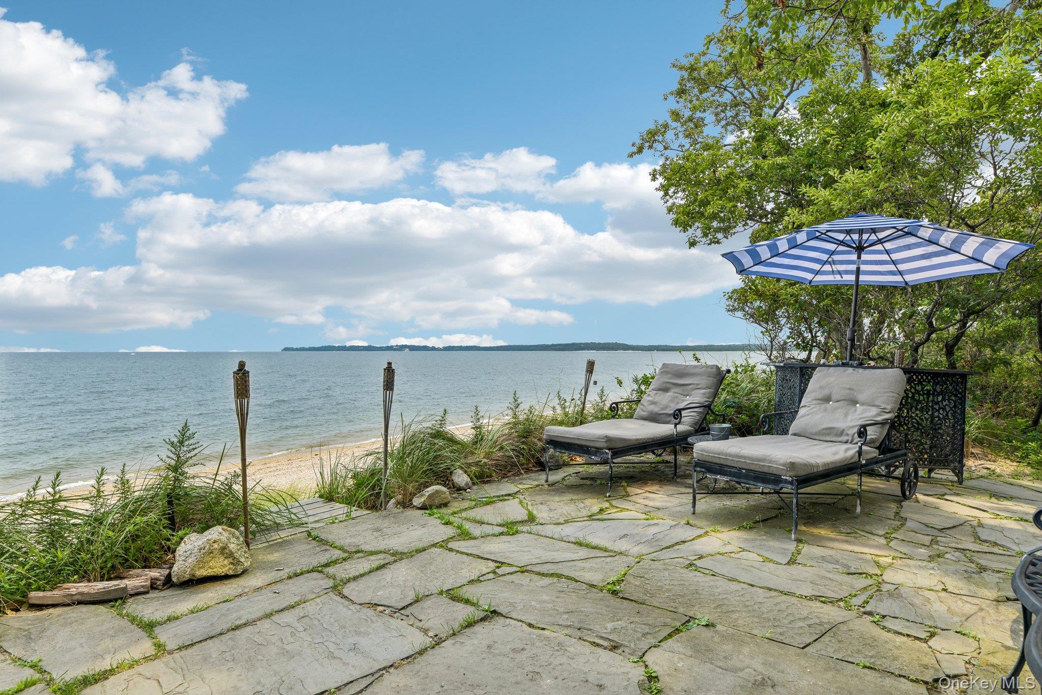 2nd image of 2 Penny Ln, Smithtown, NY 11780 | MLS# 1038110
