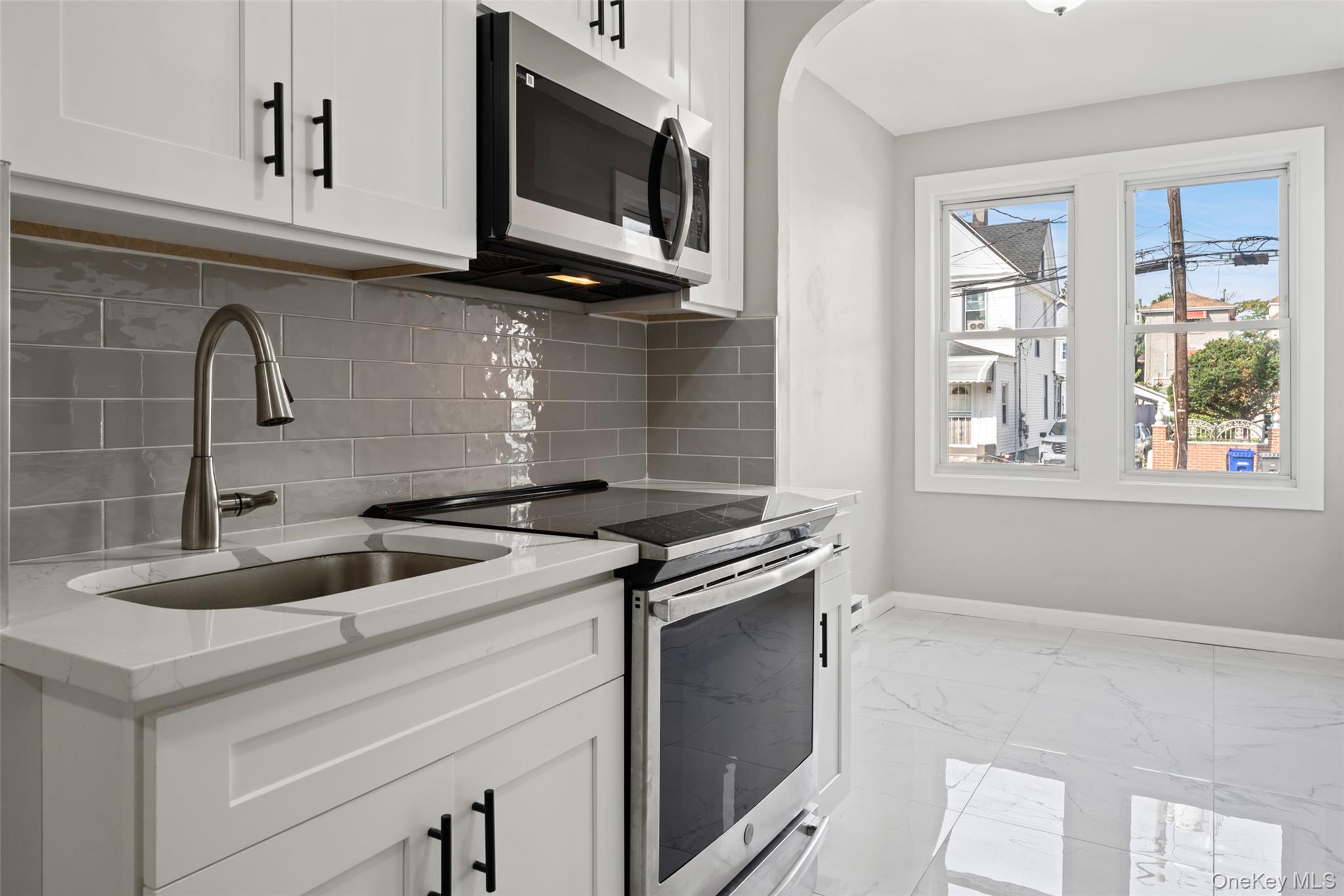 5th image of 3946 Amundson Ave, New York, NY 10466 | MLS# 1038117