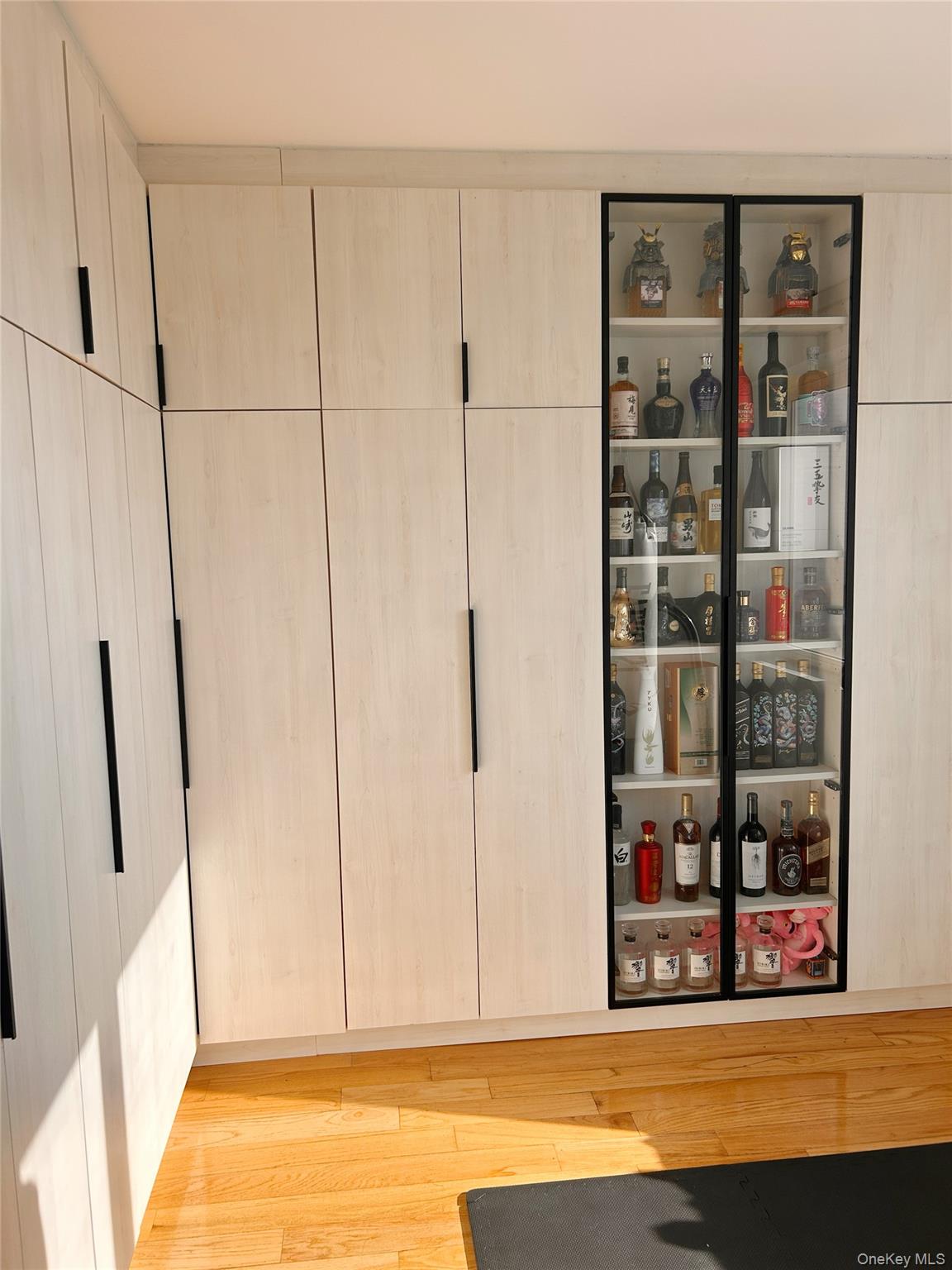 5th image of 15815 Union Turnpike #402N, New York, NY 11366 | MLS# 1038128