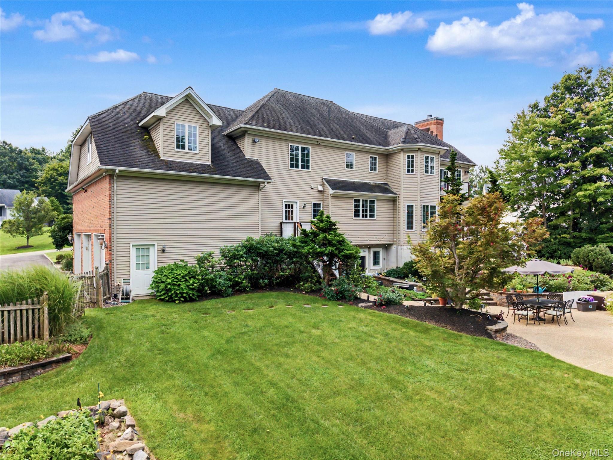 50th image of 22 Bennington Dr, Woodbury, NY 10930 | MLS# 1038162