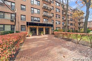 1st image of 6 Birchwood Ct #4B, North Hempstead, NY 11501 | MLS# 1038170