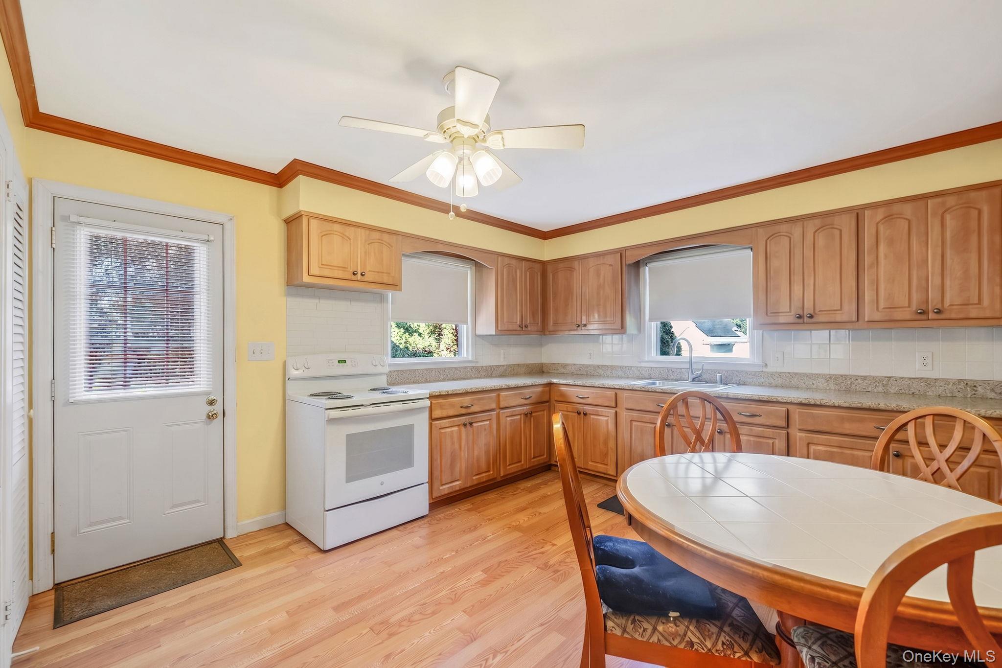 4th image of 24 Oakcrest Ave, Brookhaven, NY 11953 | MLS# 1038189