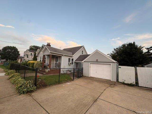 2nd image of 1435 Alpha St, Hempstead, NY 11003 | MLS# 1038196