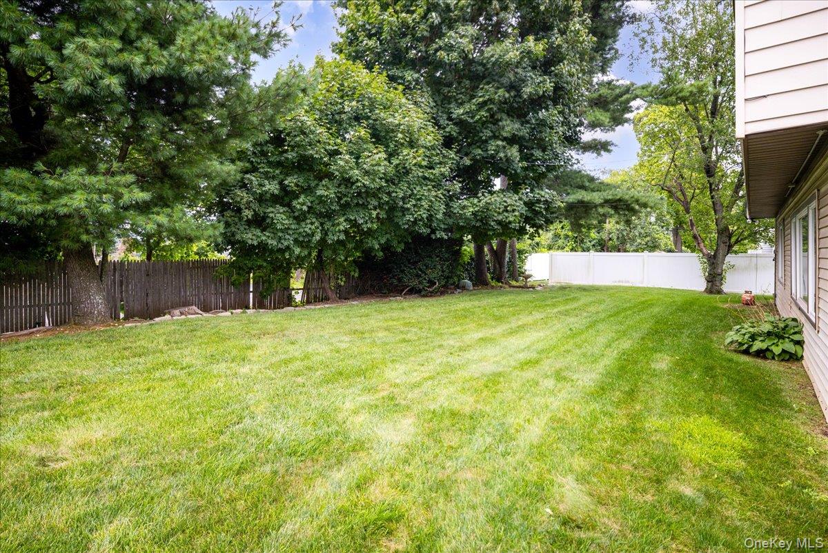 25th image of 19 Jerold St, Oyster Bay, NY 11803 | MLS# 1038262