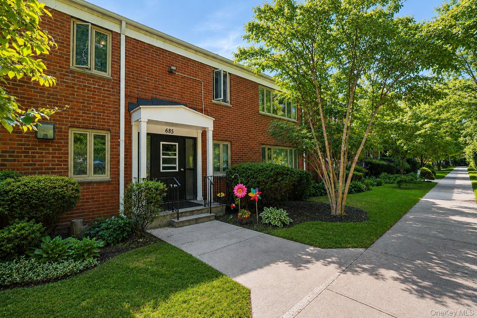 2nd image of 685 Hillside #D, Greenburgh, NY 10603 | MLS# 1038269