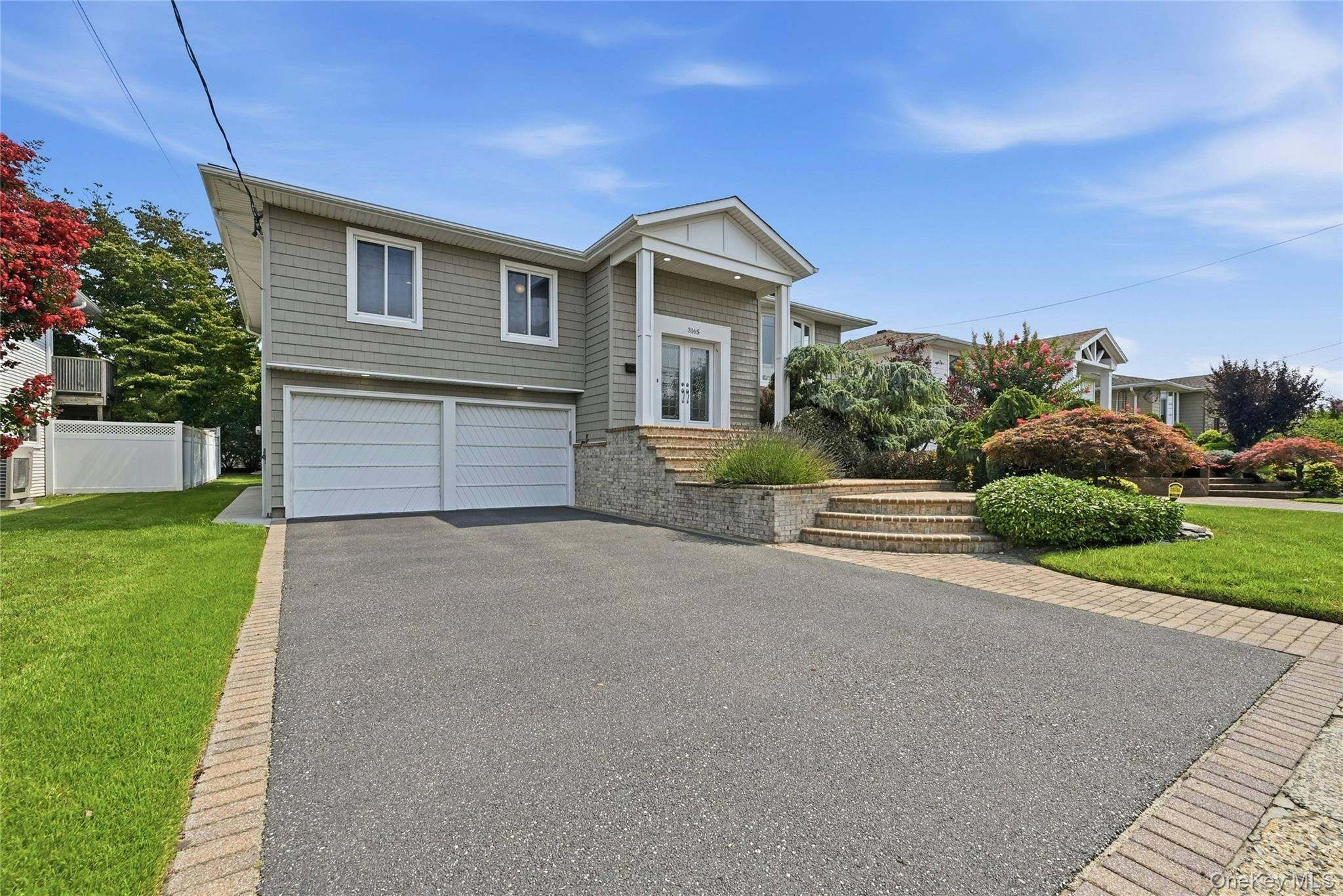4th image of 3165 Clubhouse Rd, Hempstead, NY 11566 | MLS# 1038278