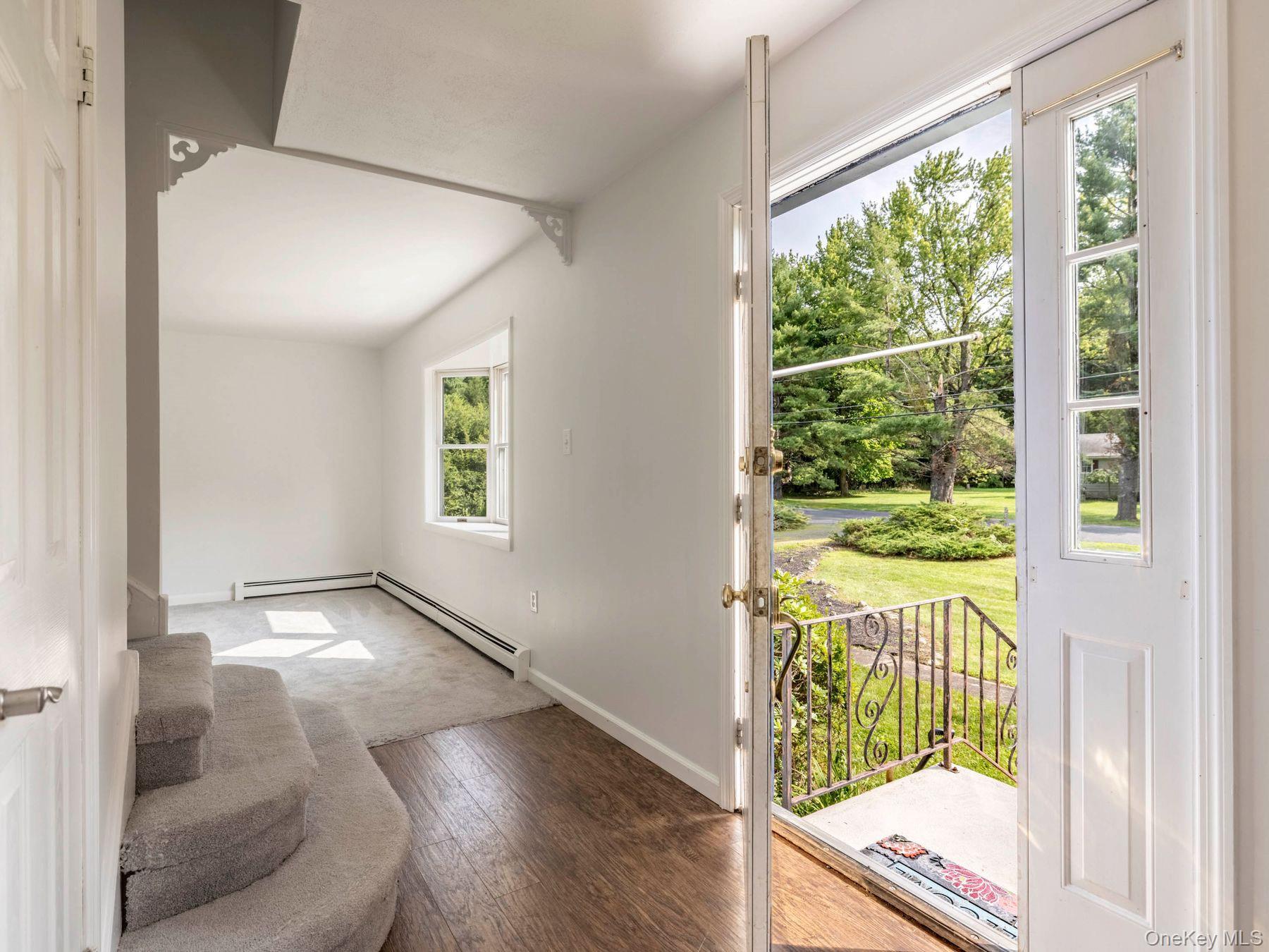 4th image of 233 Queens Hwy, Rochester, NY 12446 | MLS# 1038282
