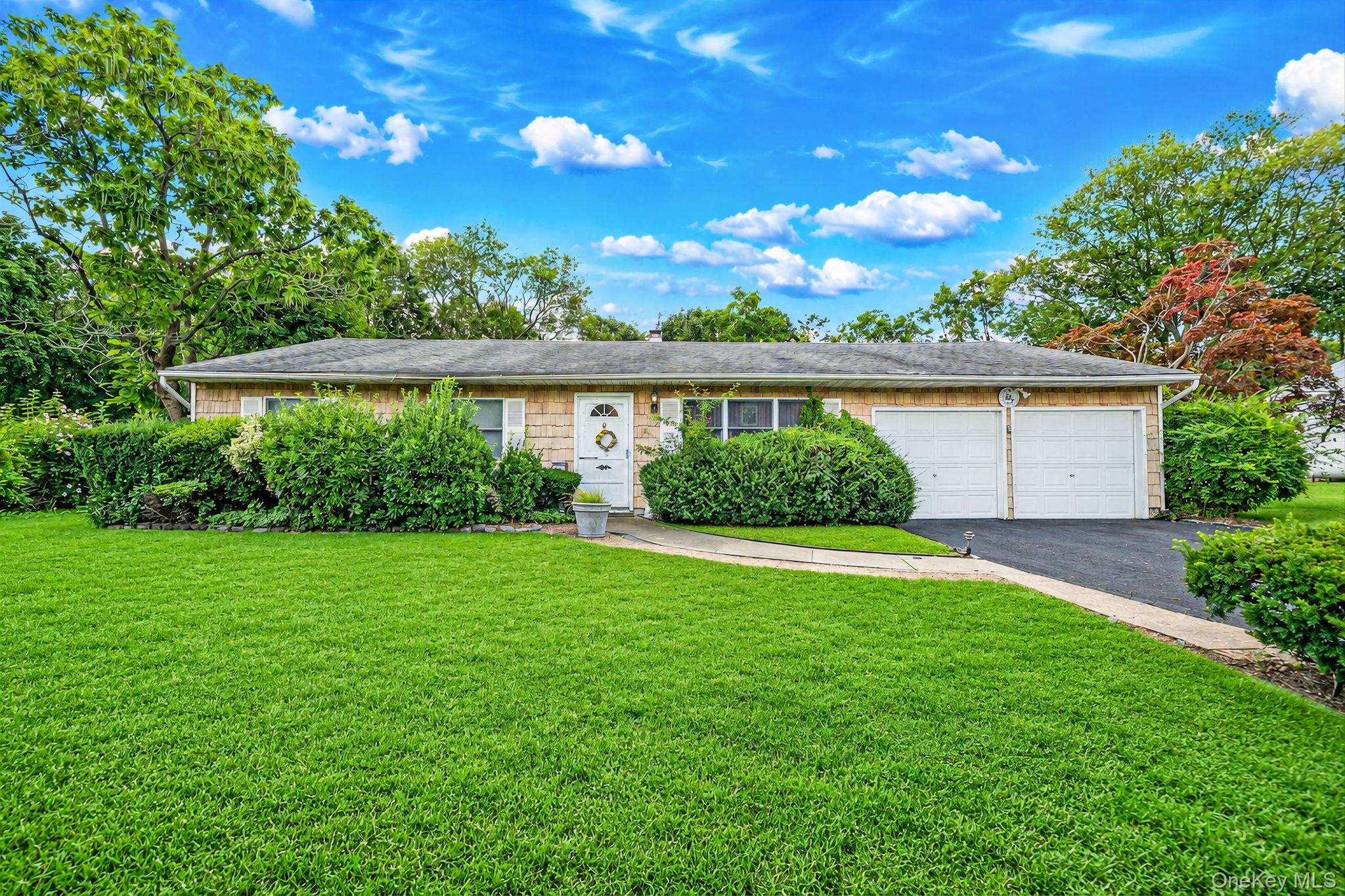 1st image of 18 Wilson St, Brookhaven, NY 11776 | MLS# 1038296