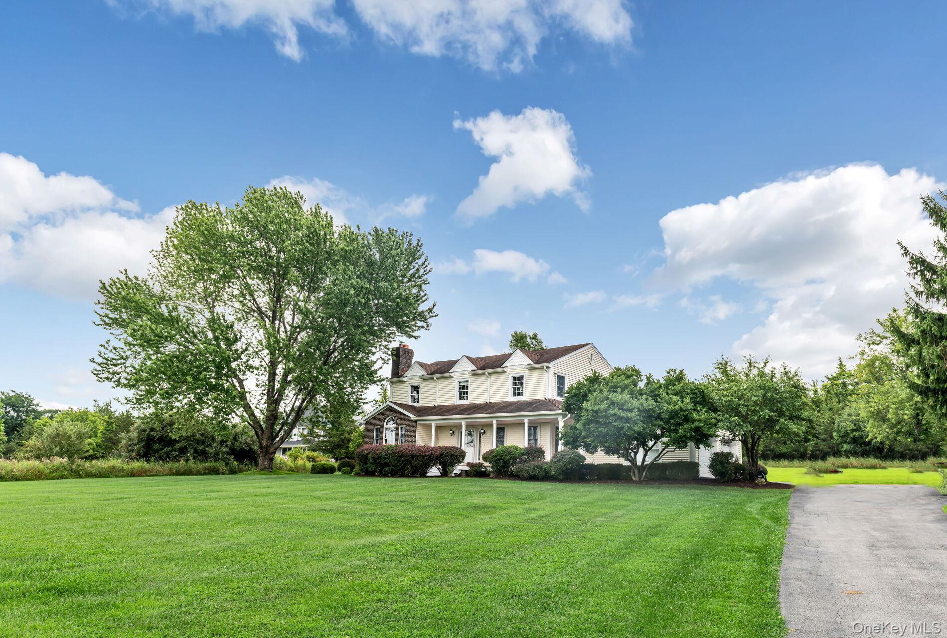 1st image of 19 Cedar Hill Dr, Warwick (town), NY 10990 | MLS# 1038297