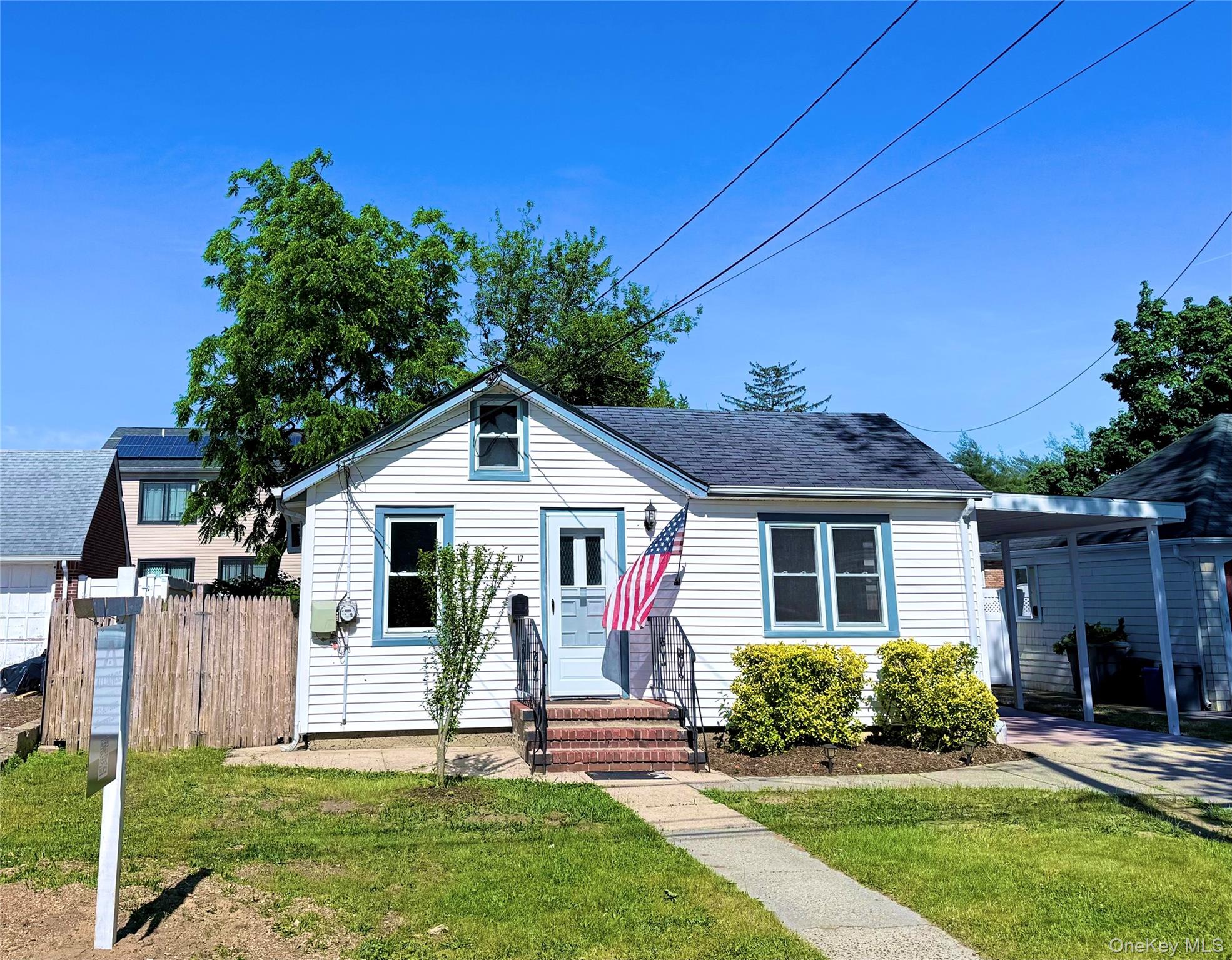 1st image of 17 W 2nd, Babylon, NY 11729 | MLS# 1038334