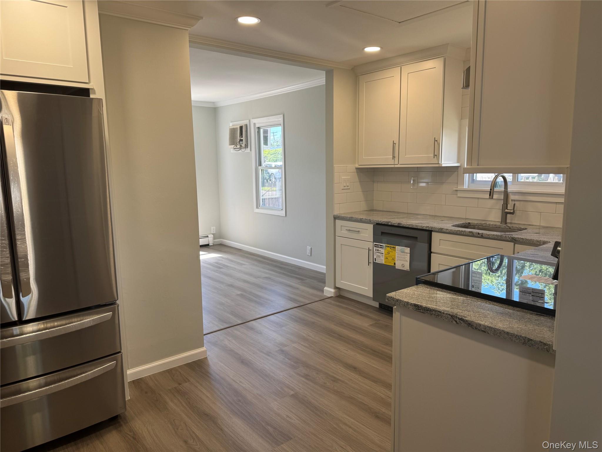 9th image of 17 W 2nd, Babylon, NY 11729 | MLS# 1038334