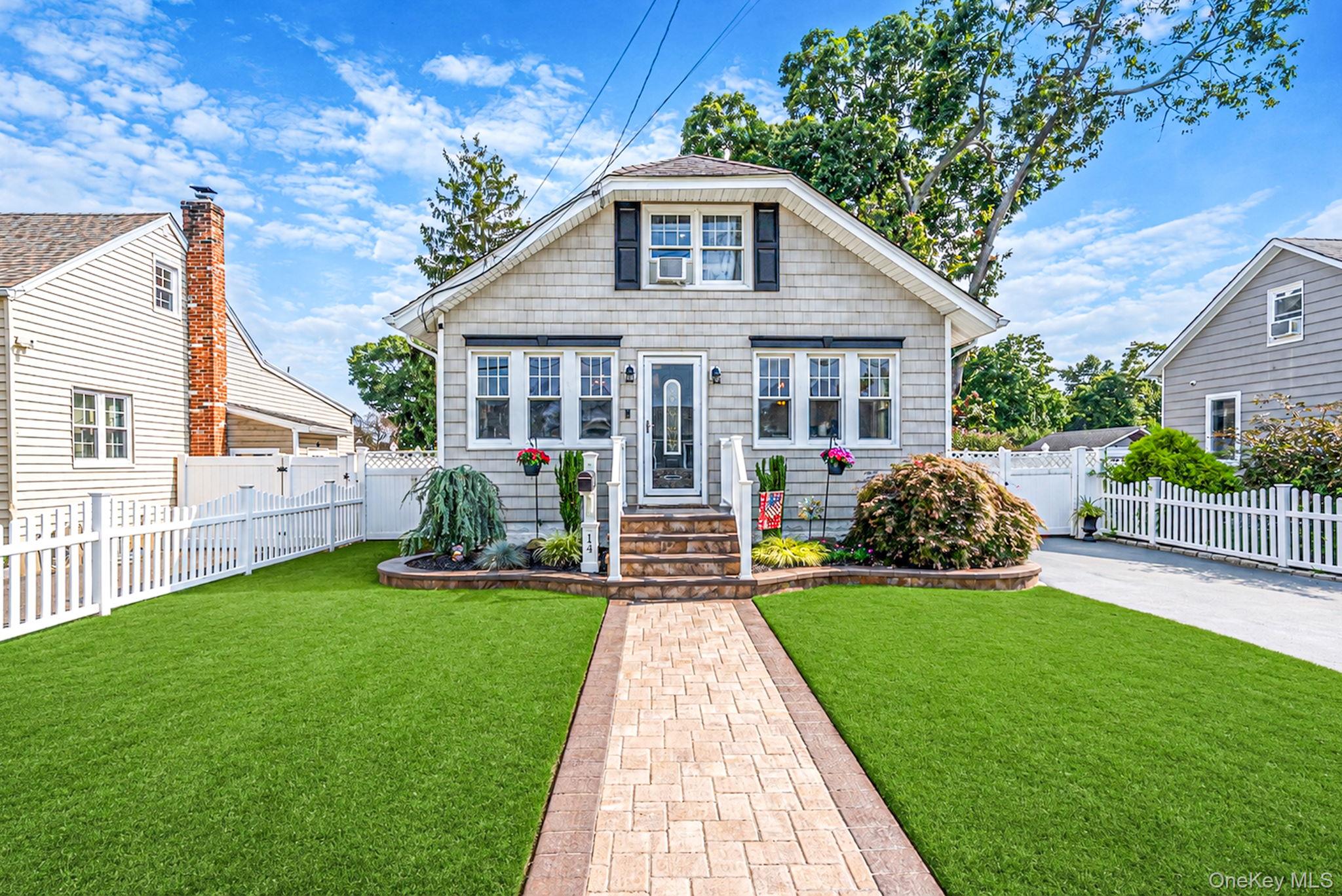 2nd image of 14 Andrew Ave, Islip, NY 11752 | MLS# 1038336