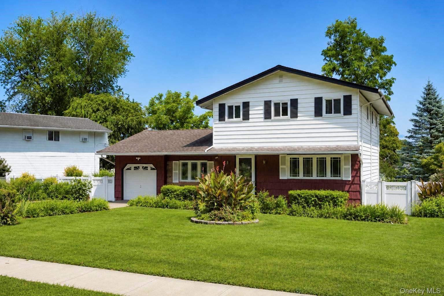 5th image of 172 Lawrence Rd, Smithtown, NY 11754 | MLS# 1038344
