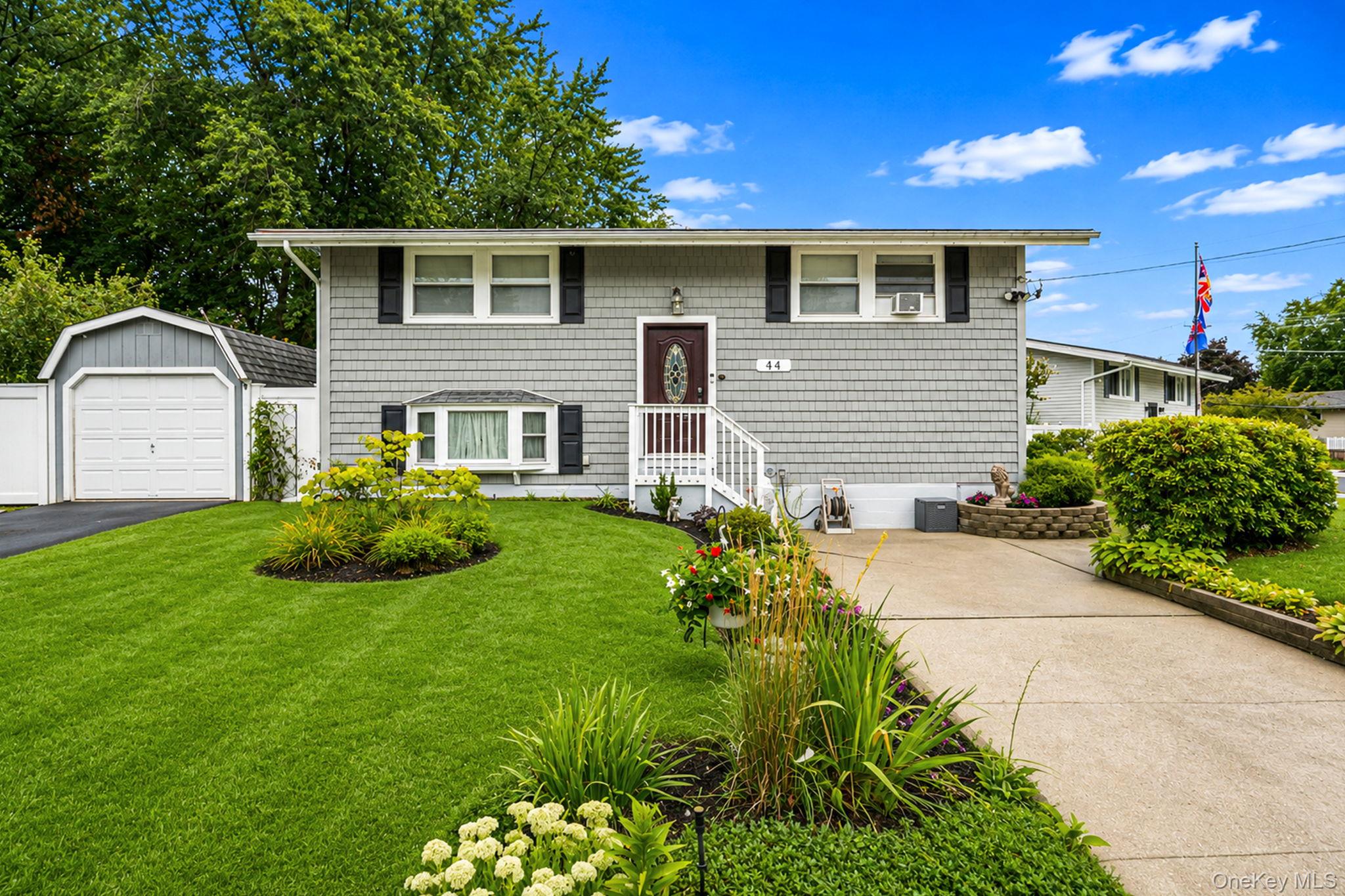 1st image of 44 Buckskin Ln, Brookhaven, NY 11784 | MLS# 1038346