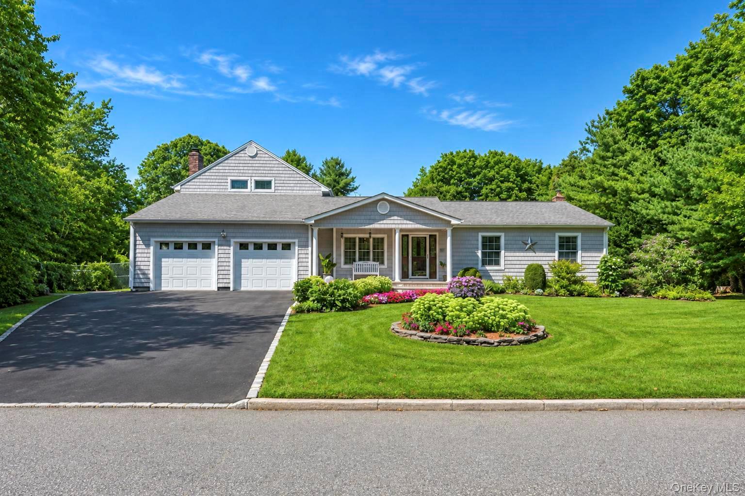 3rd image of 29 Niewood Dr, Brookhaven, NY 11961 | MLS# 1038374