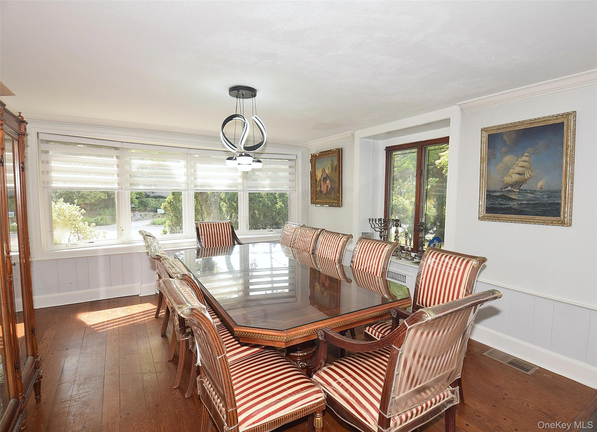 4th image of 25 Old Mill Rd, North Hempstead, NY 11023 | MLS# 1038390