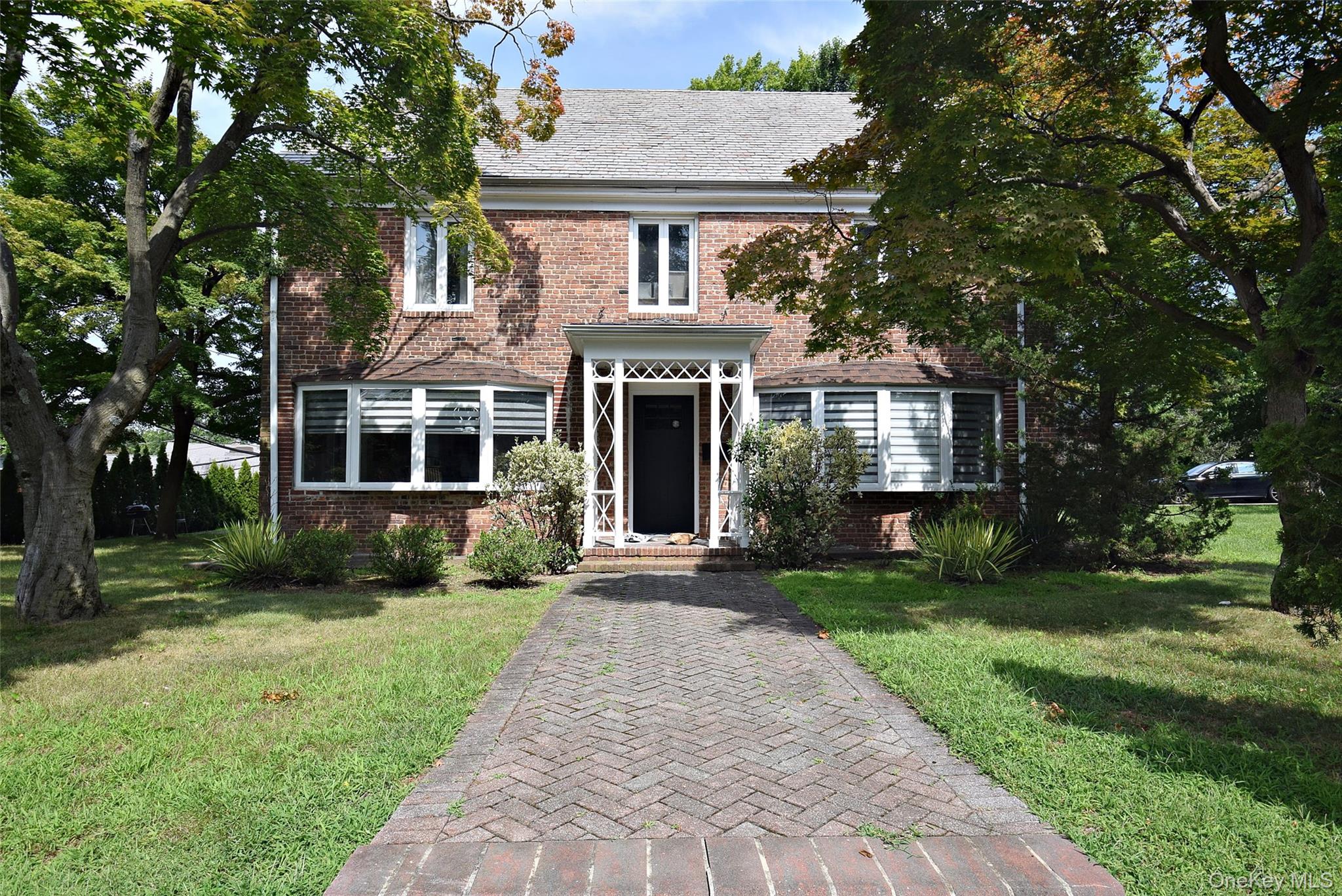 1st image of 25 Old Mill Rd, North Hempstead, NY 11023 | MLS# 1038390