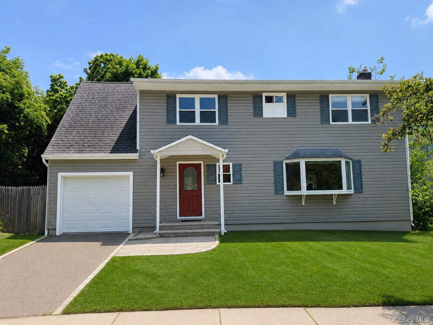 1st image of 6 Chalden Ct, Huntington, NY 11746 | MLS# 1038402
