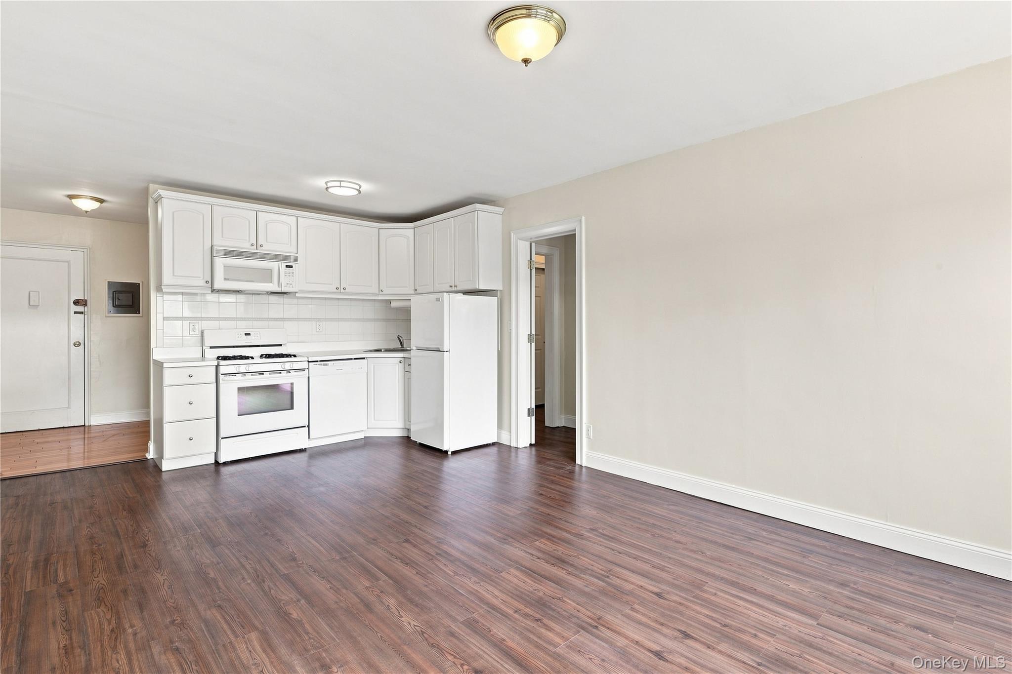 5th image of 91 Tulip Ave #AD2, Hempstead, NY 11001 | MLS# 1038408
