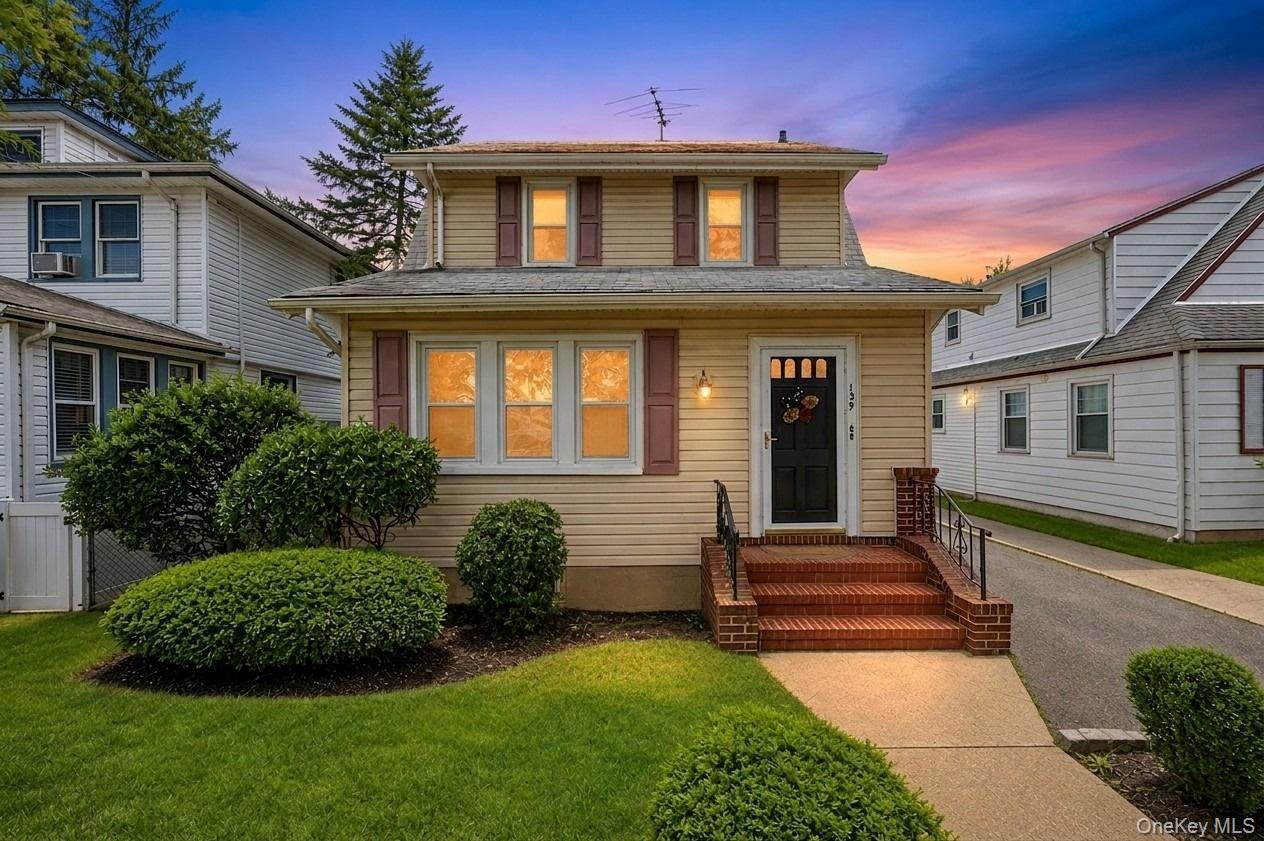 1st image of 139 N 11th St, North Hempstead, NY 11040 | MLS# 1038427