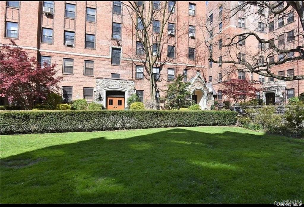 8th image of 840 Bronx River Rd #3B, Yonkers, NY 10701 | MLS# 1038442