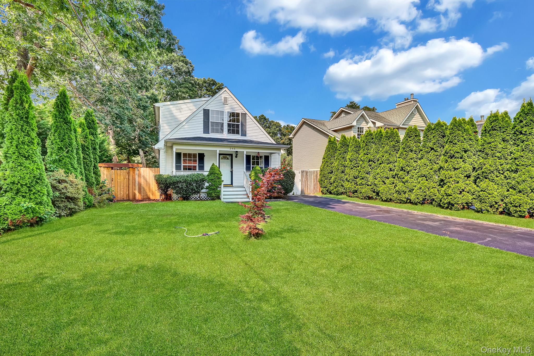 4th image of 265 Forrest Ave, Brookhaven, NY 11967 | MLS# 1038498