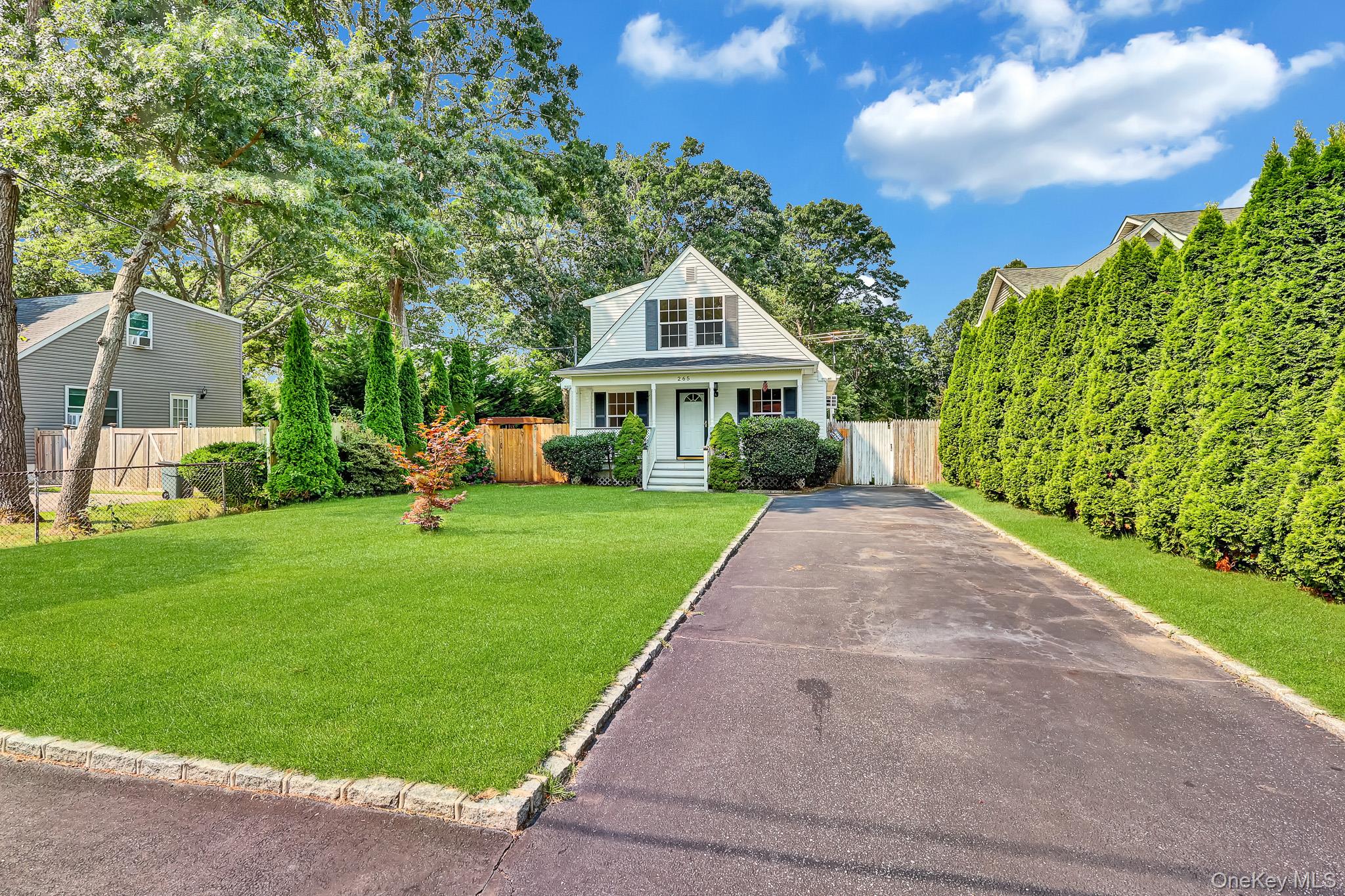5th image of 265 Forrest Ave, Brookhaven, NY 11967 | MLS# 1038498