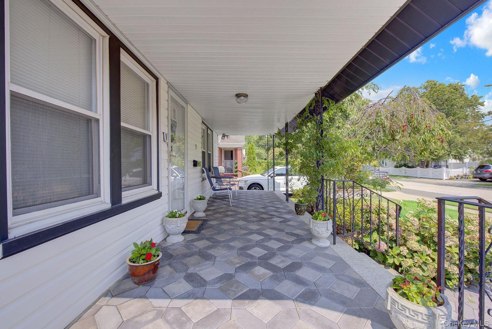 4th image of 9 Christabel St, Hempstead, NY 11563 | MLS# 1038504