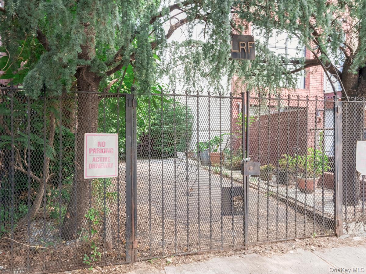 5th image of 809A Greene Avenue #HSE, New York, NY 11221 | MLS# 1038528