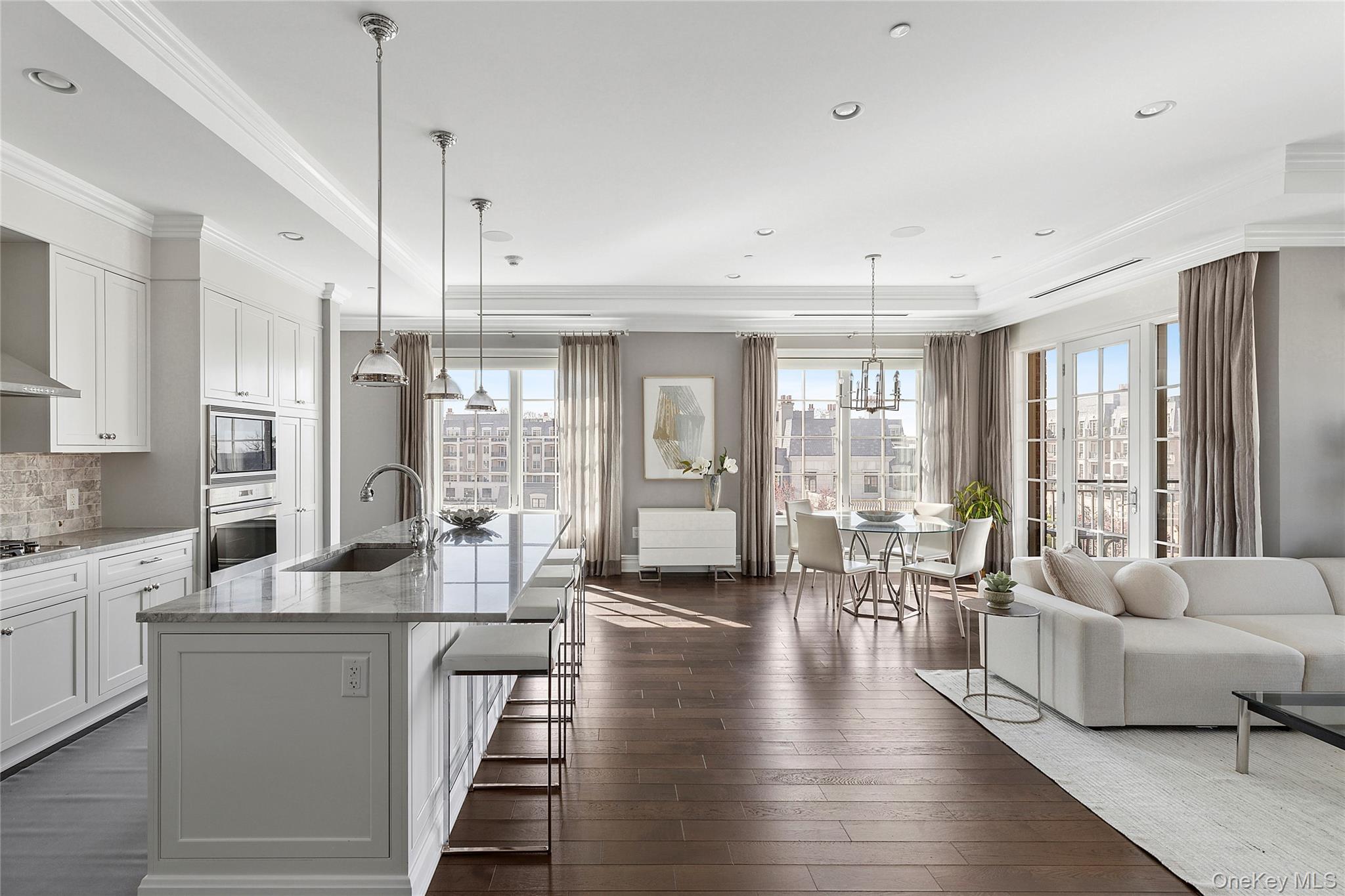 4th image of 1000 Royal Ct #1207, North Hempstead, NY 11040 | MLS# 1038538