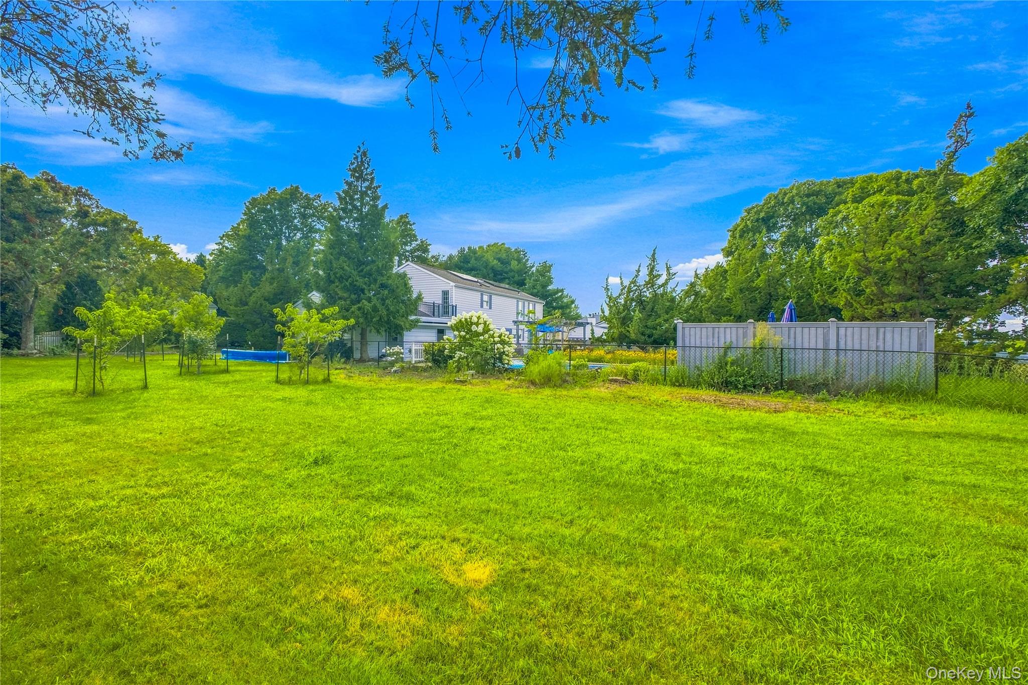 5th image of 8 High Meadow Ln, Riverhead, NY 11947 | MLS# 1038540