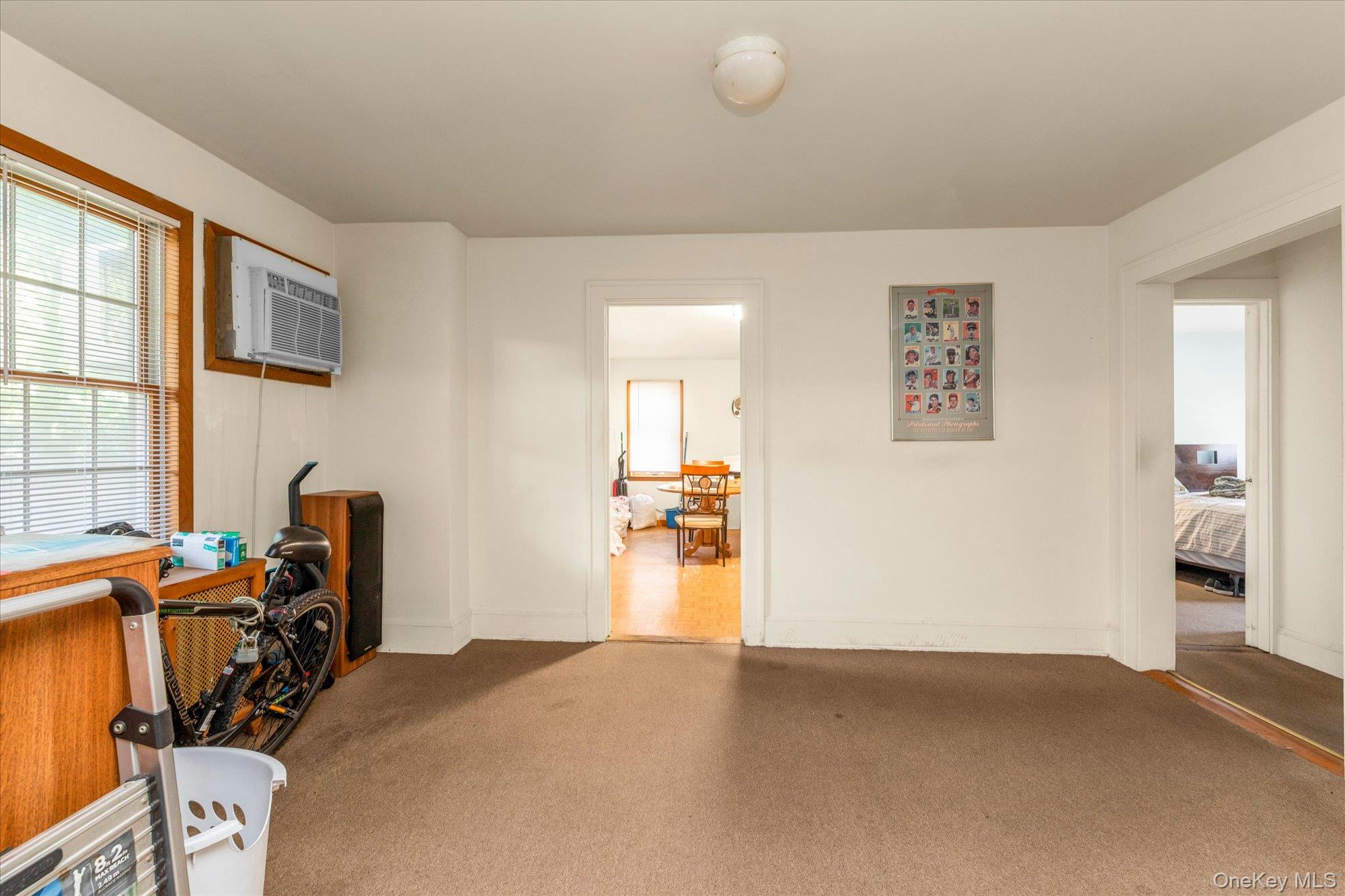4th image of 343 Roslyn Ave, North Hempstead, NY 11514 | MLS# 1038554