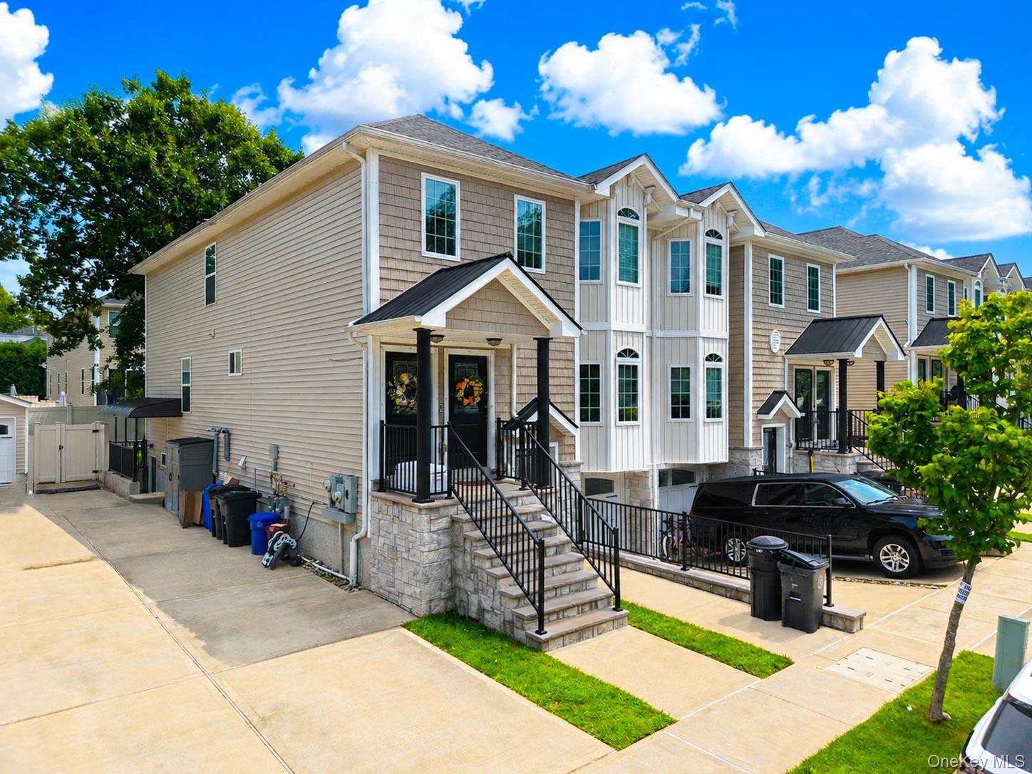 2nd image of 23 Wiltshire Ln, New York, NY 10309 | MLS# 1038574