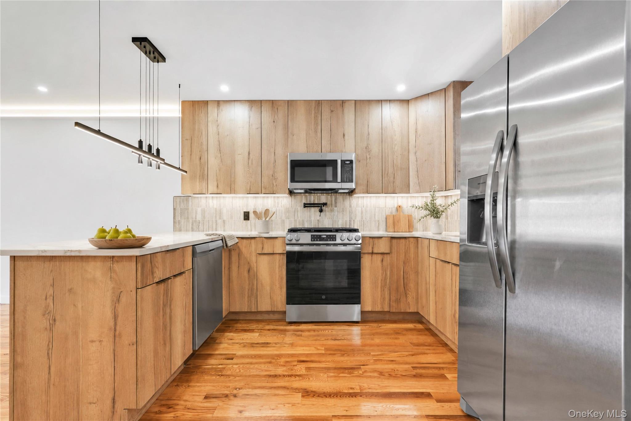 4th image of 989 Schenck Ave, New York, NY 11207 | MLS# 1038581