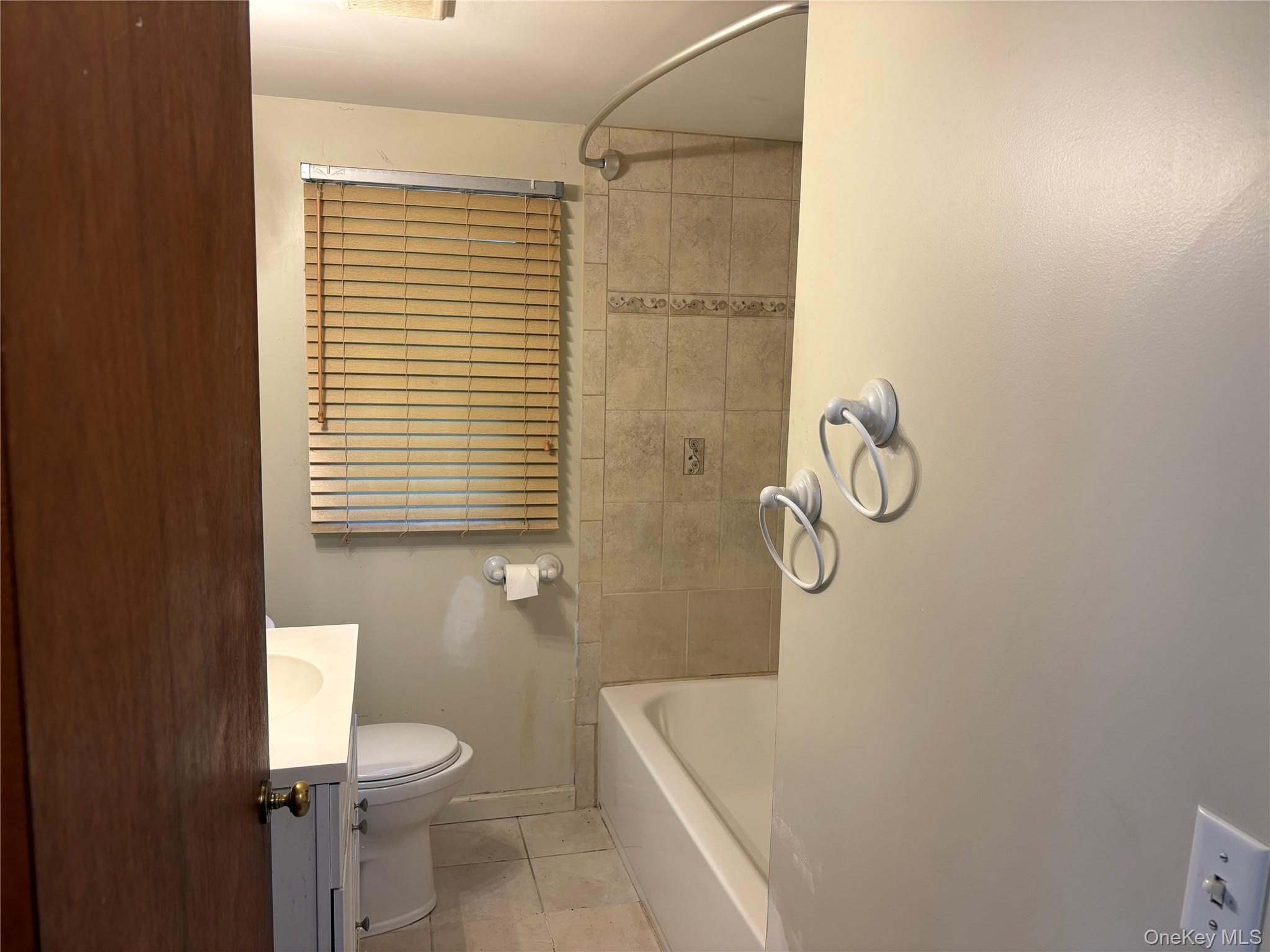 5th image of 24 Maple St, Warwick (town), NY 10925 | MLS# 1038631