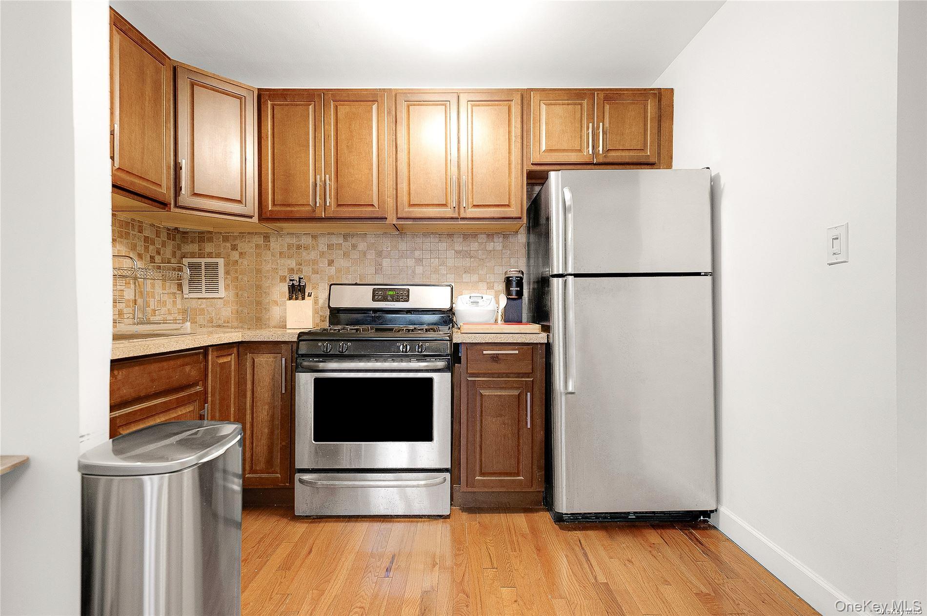 5th image of 65-15 Alderton St #5/F, New York, NY 11374 | MLS# 1038632